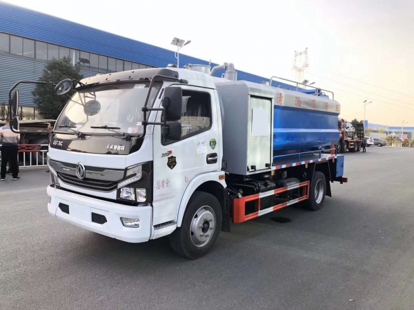 東風K7凱普特8噸清洗吸污車