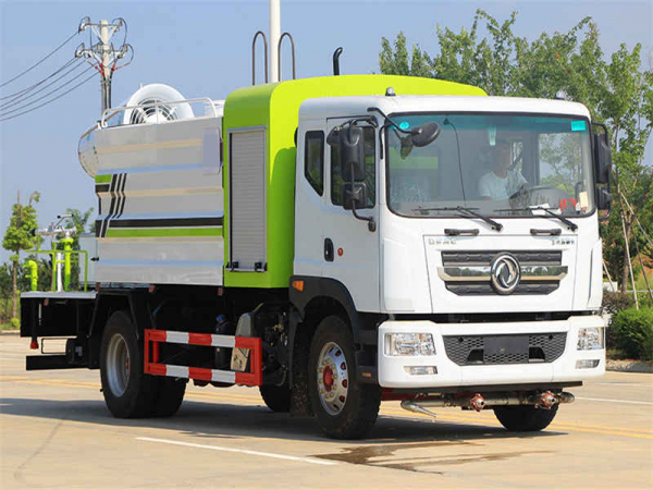 國六東風D9 10噸抑塵車