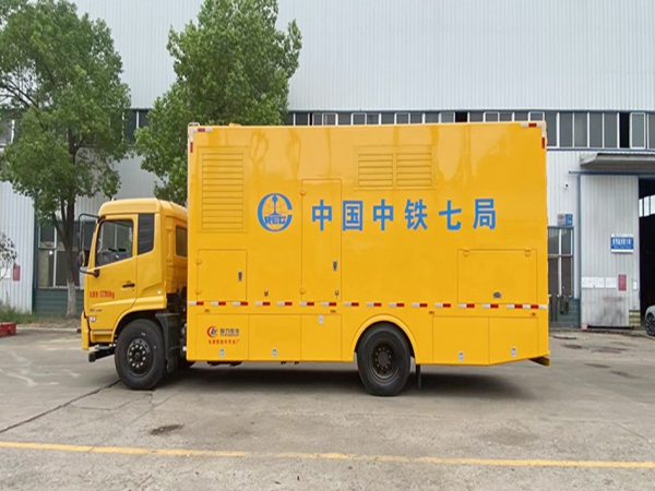 東風天錦電源車200KW